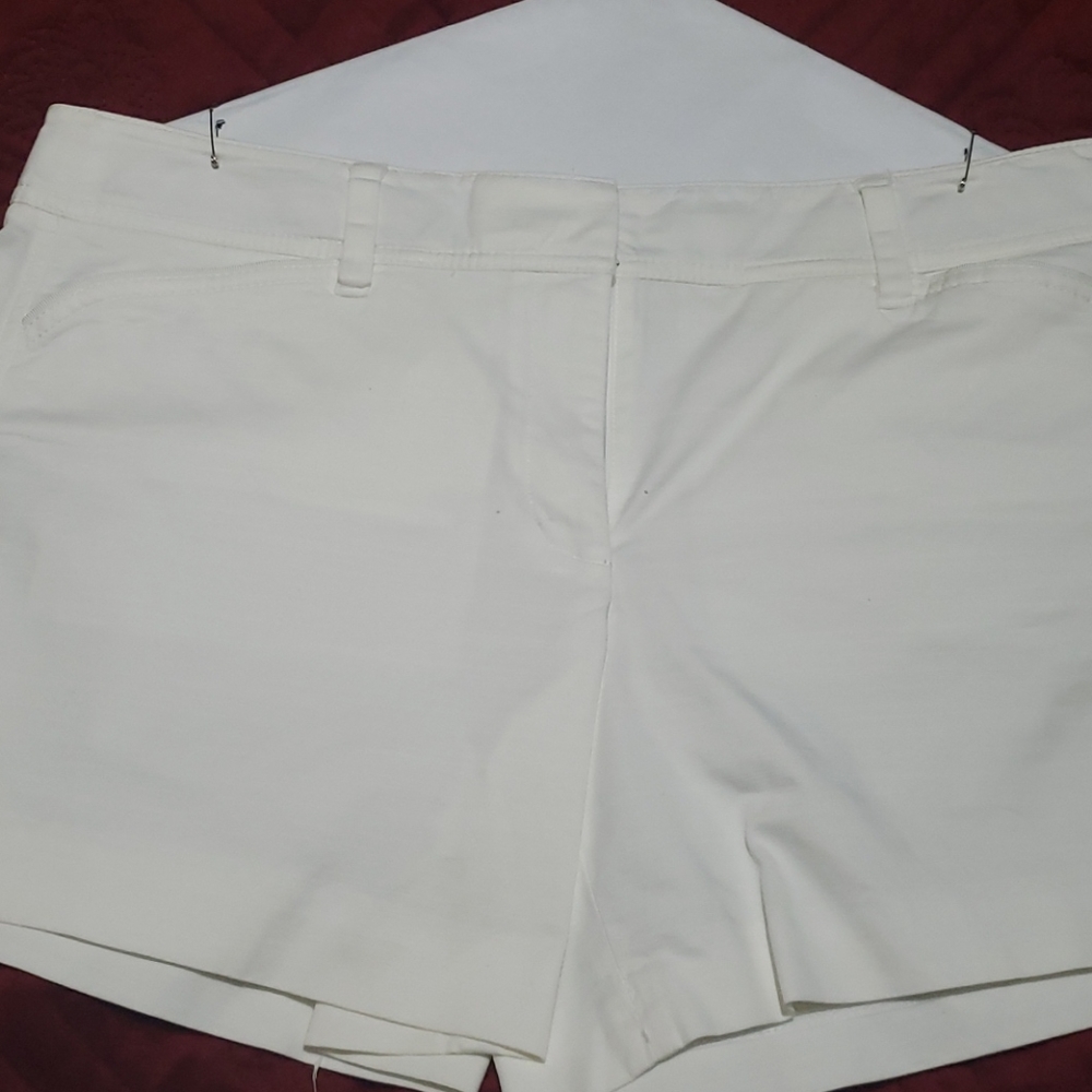 2 pair White House Black Market preowned shorts